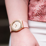SWATCH WATCHES Mod. YLG140